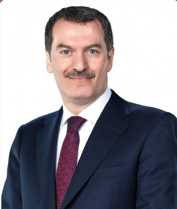 &Ouml;mer Arısoy Kimdir?
