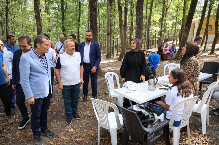 AK Parti Teşkilatın Pikniğine yoğun katılım