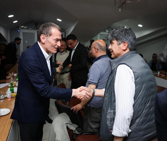 AK Parti Deneyimli Mahalle başkanlarıyla istişare etti