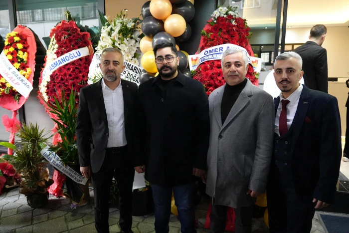 Altın Emlak Zeytinburnu Şubesine G&ouml;rkemli A&ccedil;ılış