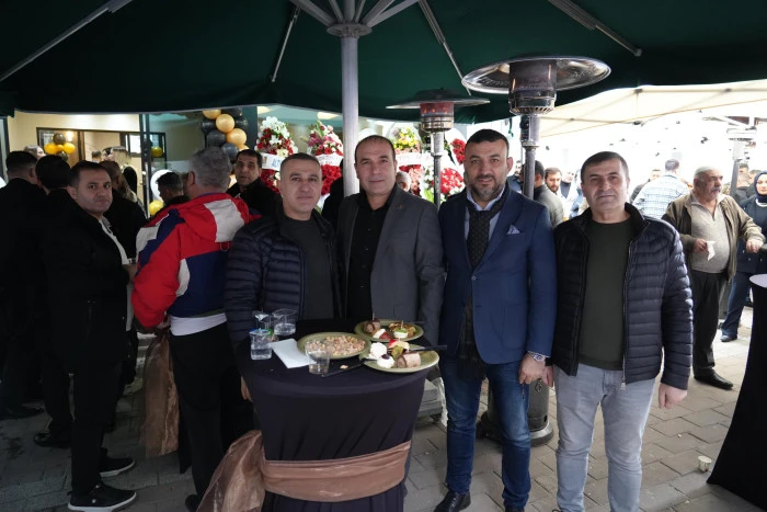 Altın Emlak Zeytinburnu Şubesine G&ouml;rkemli A&ccedil;ılış