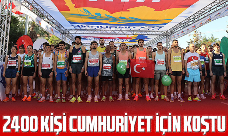 15. Uluslararası Zeytinburnu Cumhuriyet Koşusu’nda 2024 Kişi Yarıştı