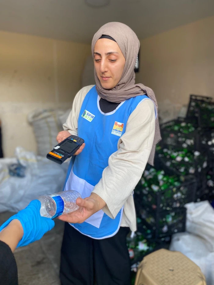 3 G&uuml;nde 35 Bin İ&ccedil;ecek Ambalajı Toplandı