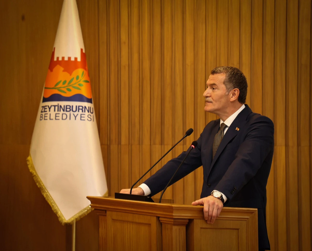 Başkan Arısoy: İstanbul'un en hızlı ruhsat veren il&ccedil;esiyiz