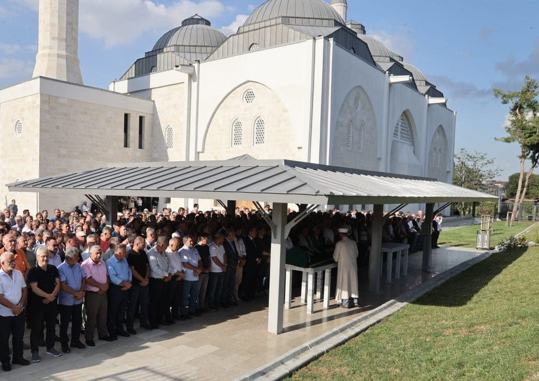 İş İnsanı Davut Baş Hastalığına Yenik Düştü