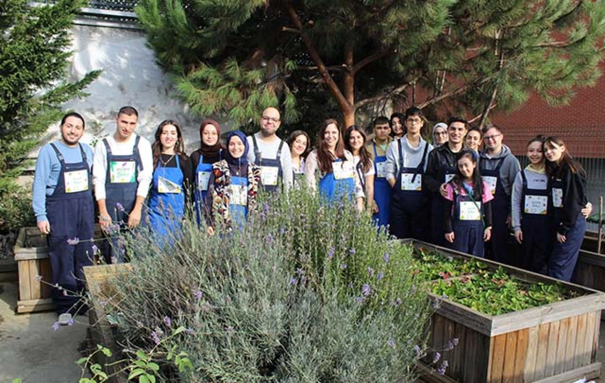 Zeytinburnu&rsquo;nda 3 Aralık&rsquo;ta &ldquo;Fide Dikimi&rdquo; Buluşması: AKDEM&rsquo;de Dayanışma ve Doğayla Temas