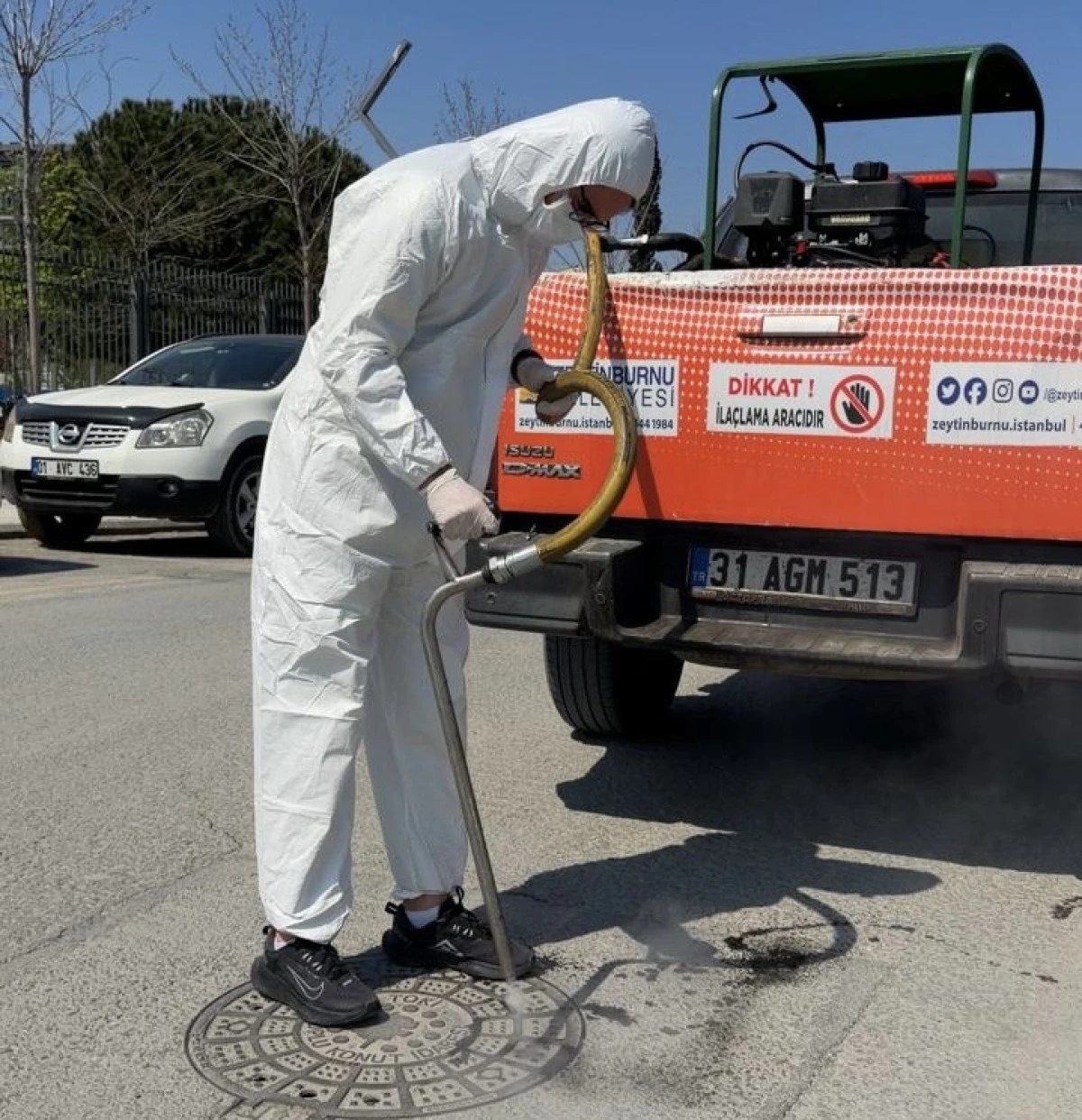 Zeytinburnu&rsquo;nda Sivrisinekle M&uuml;cadele S&uuml;r&uuml;yor